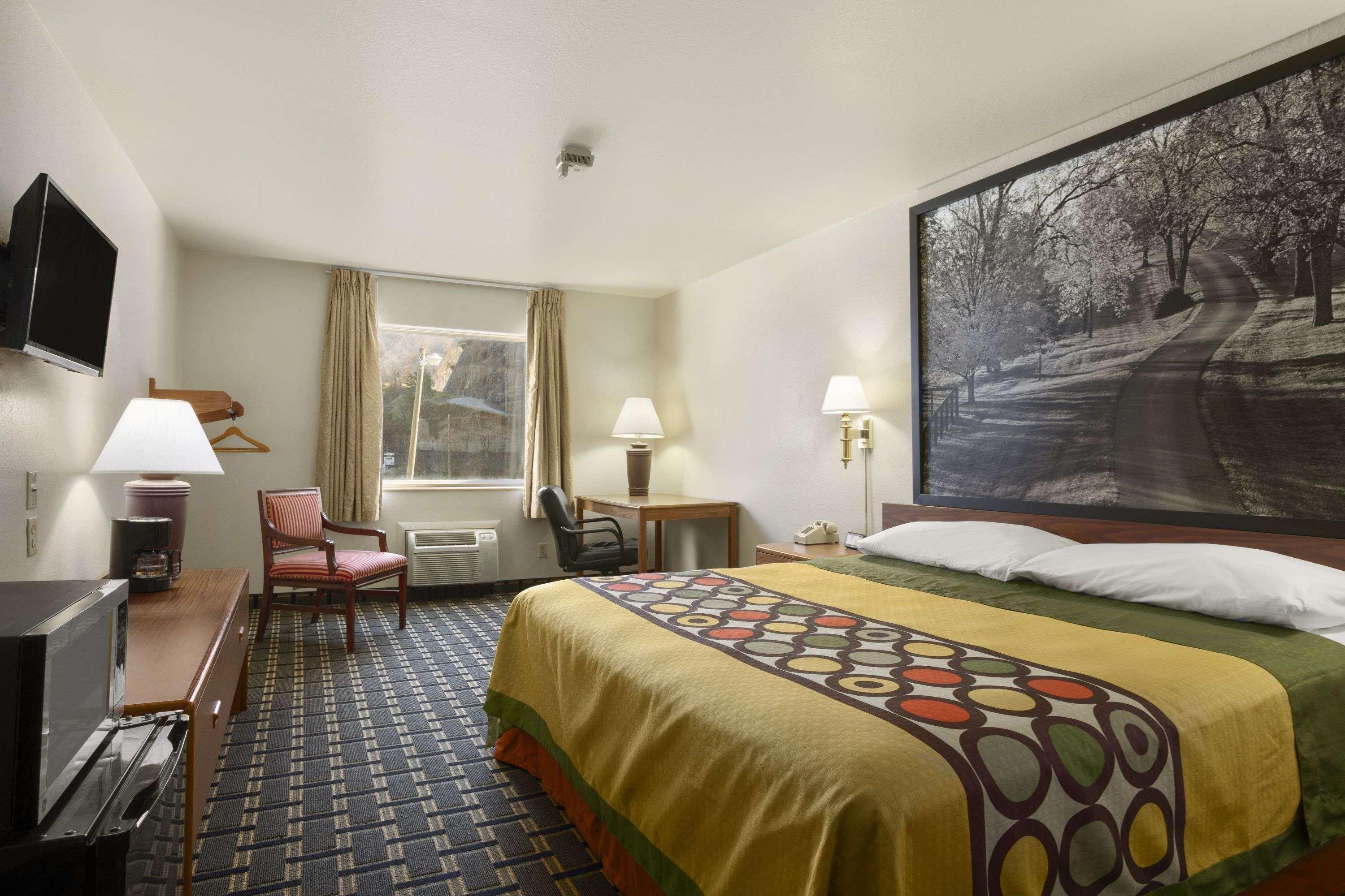 Super 8 By Wyndham Motel Prestonsburg