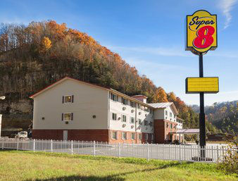 Super 8 By Wyndham Motel 3*